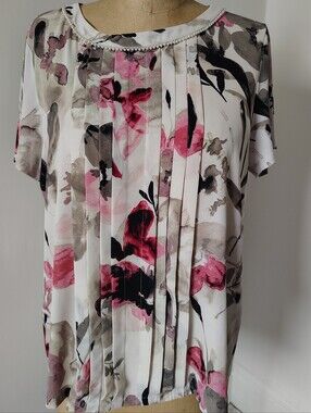 Karl Lagerfeld White Floral Pleated Short Sleeve Blouse with Pink Accents